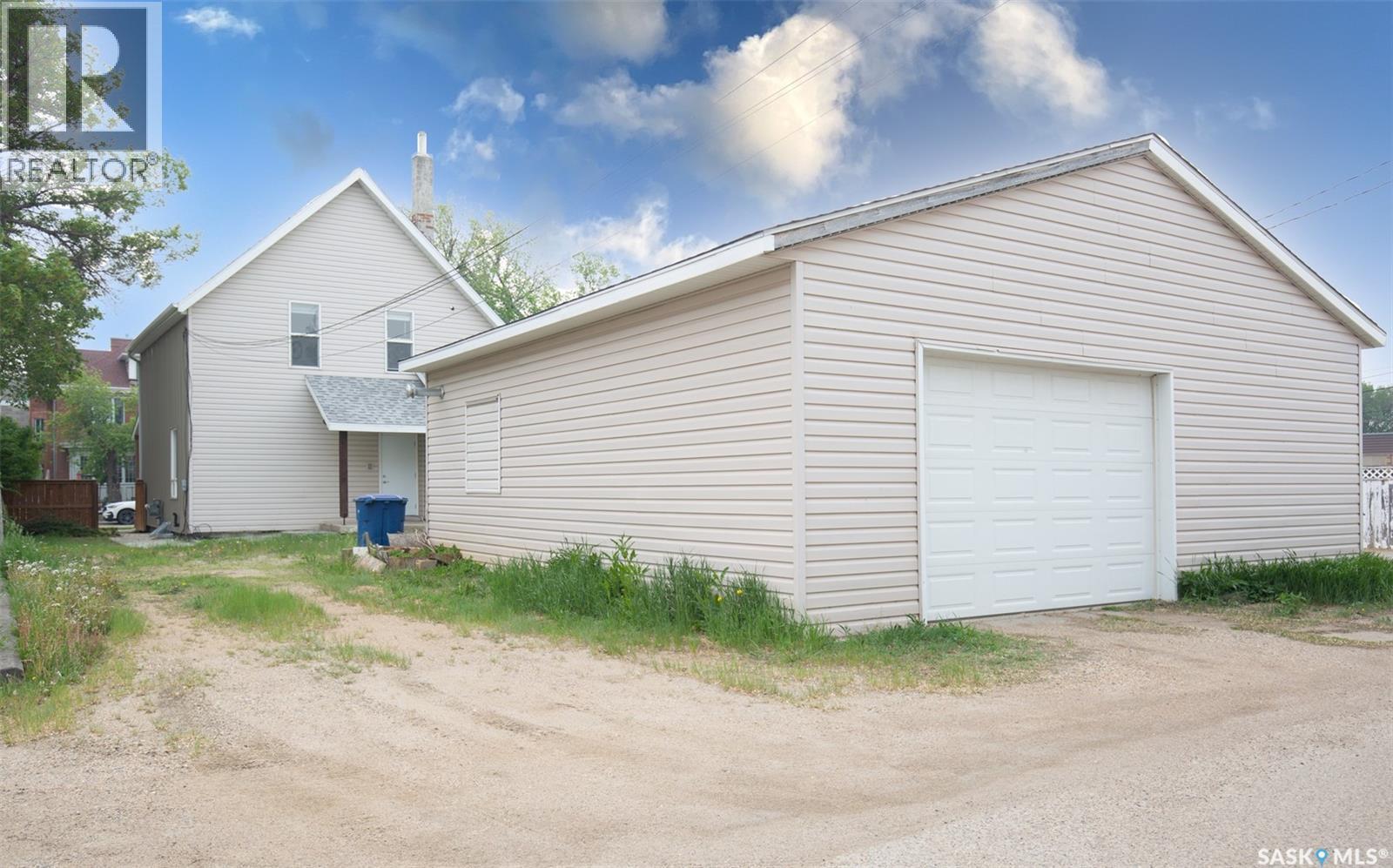 66 Athabasca Street W Property Photo 22