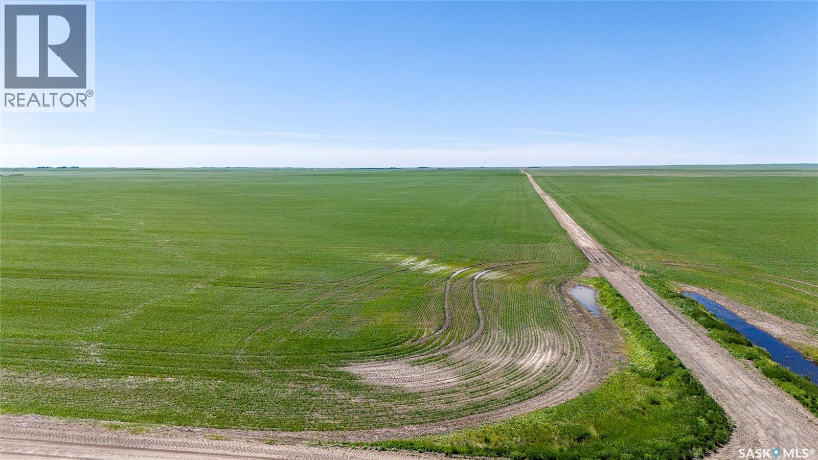 5 Quarters Grainland Near Palmer, Sk (solberg) Property Photo 5