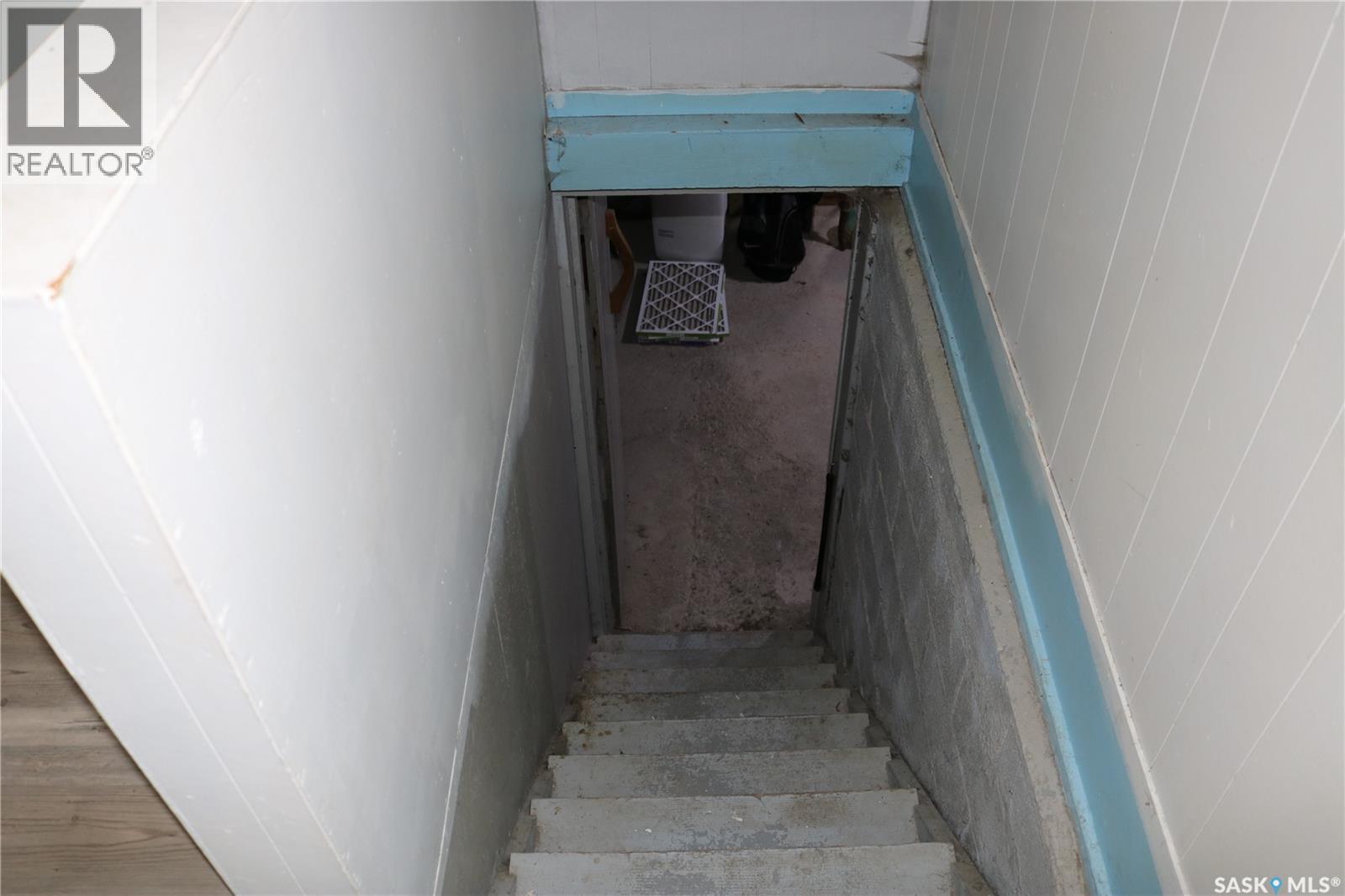 219 Carlton Street Property Photo 17