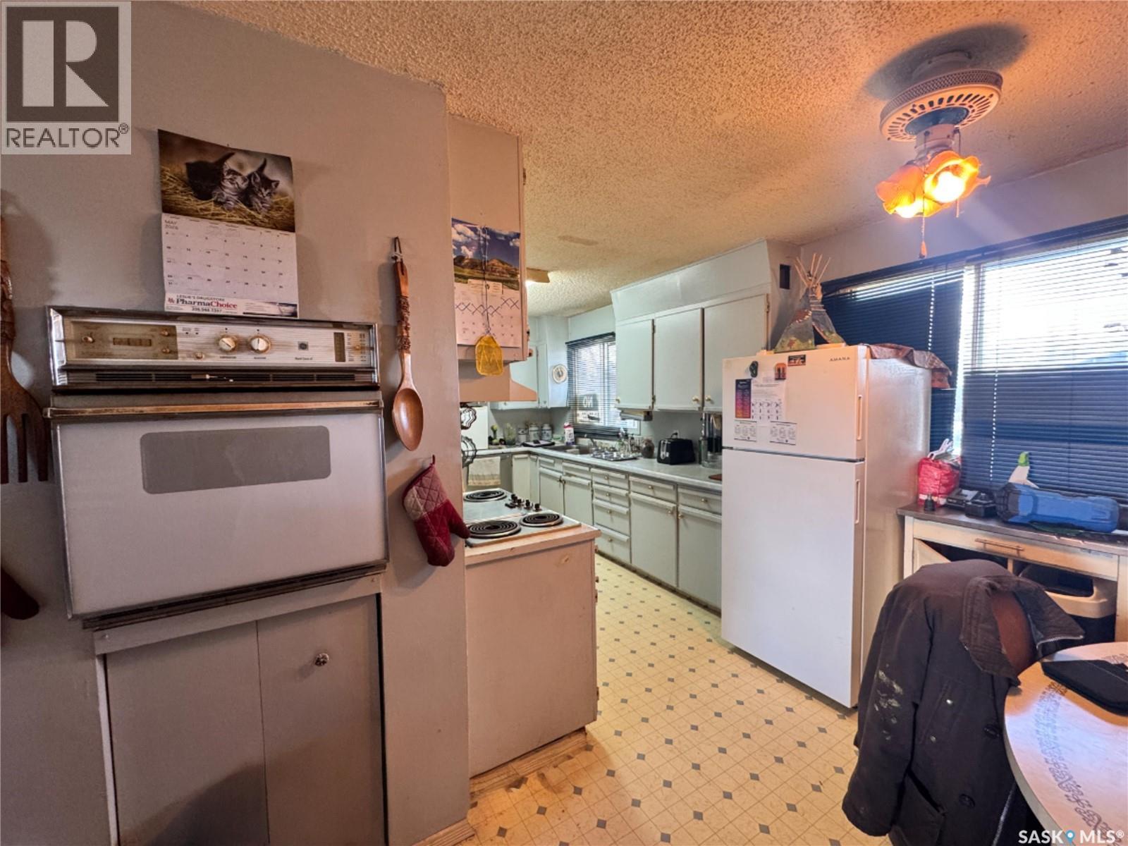 102 1st Avenue Property Photo 6