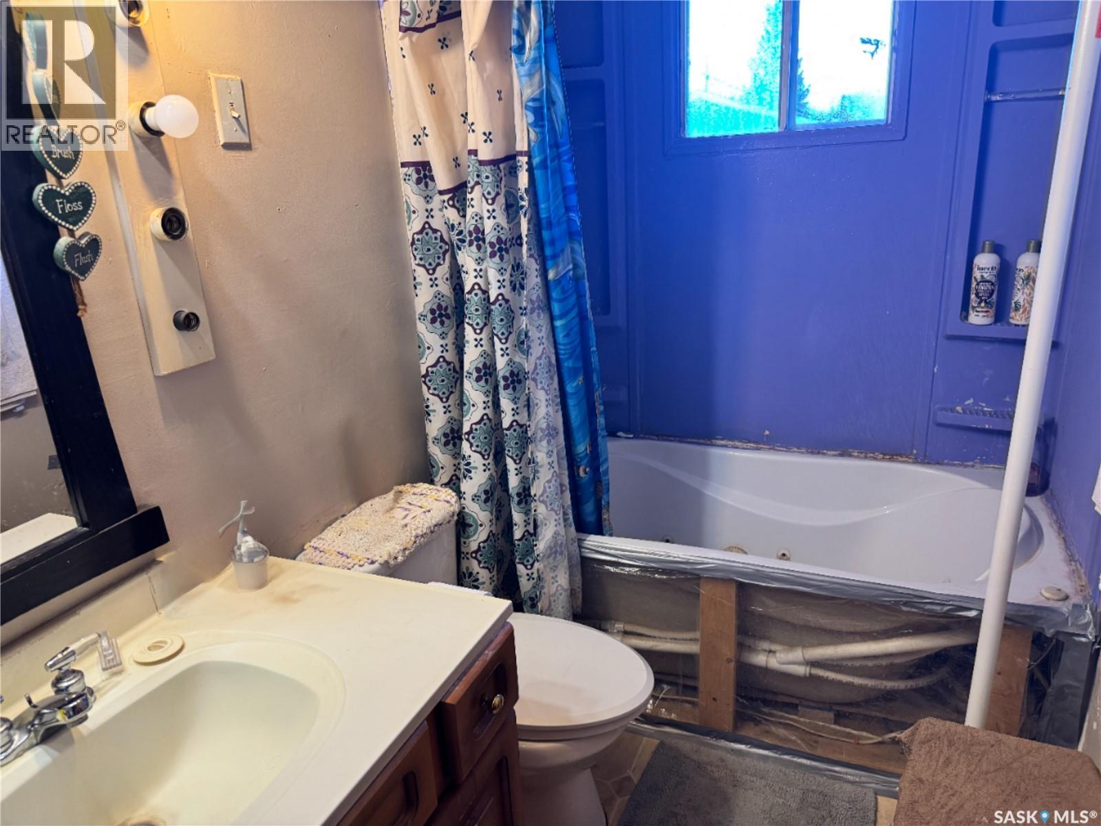 102 1st Avenue Property Photo 9