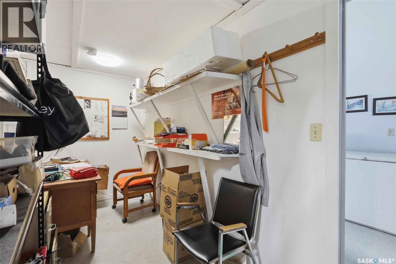 431 Saskatchewan Street Property Photo 19