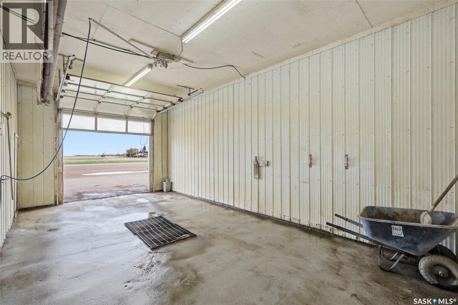 431 Saskatchewan Street Property Photo 30