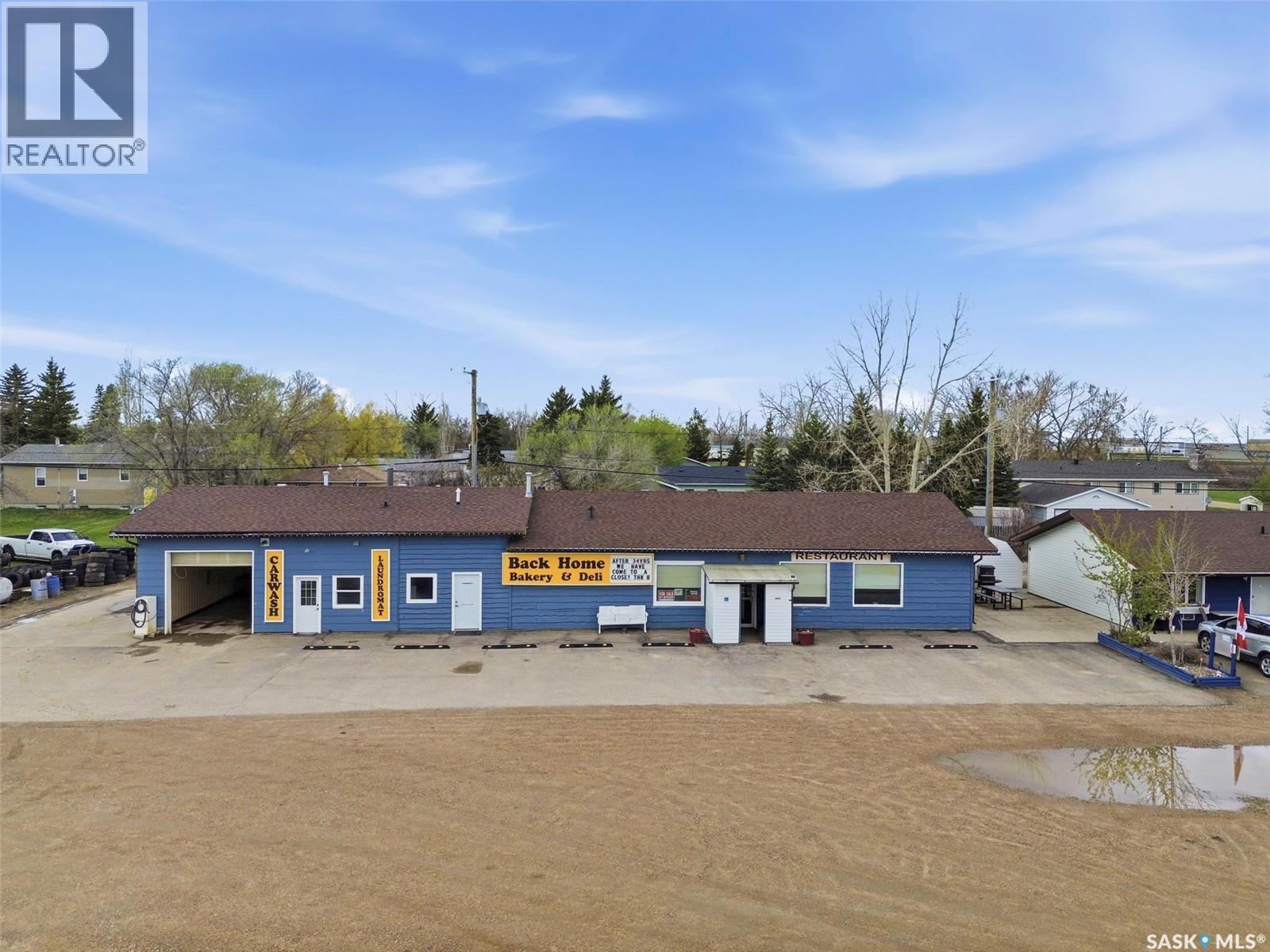 431 Saskatchewan Street Property Photo 34