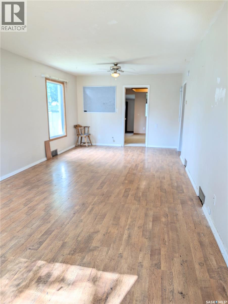 4366 Price Avenue Property Photo 3