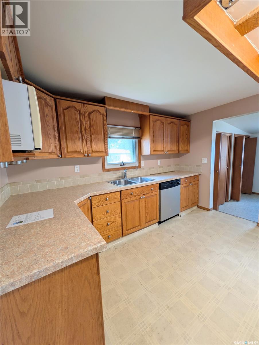 4366 Price Avenue Property Photo 5