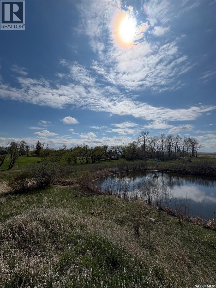 Astren Acreage Property Photo 42