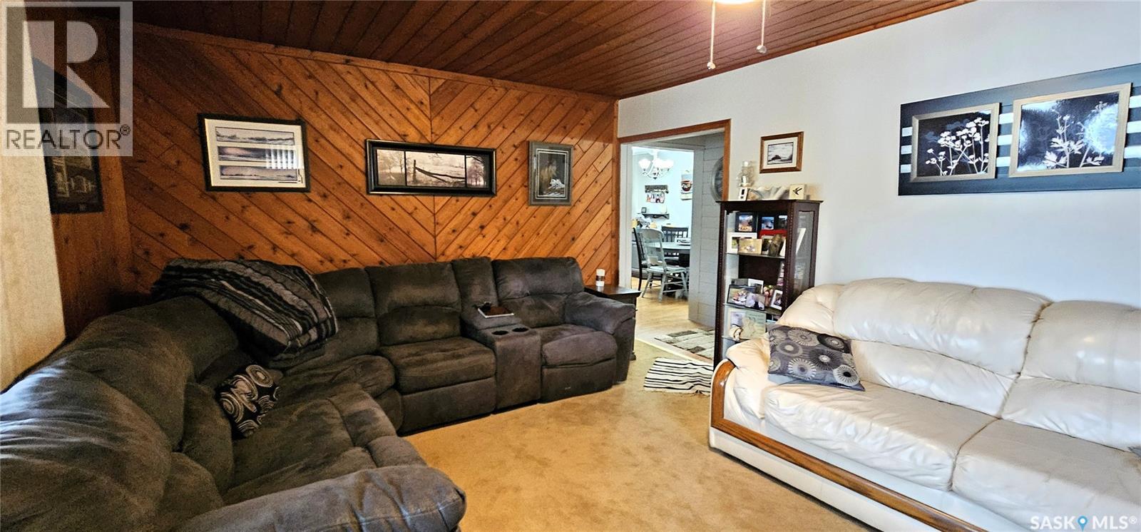 2050 Mccrea Road Property Photo 8