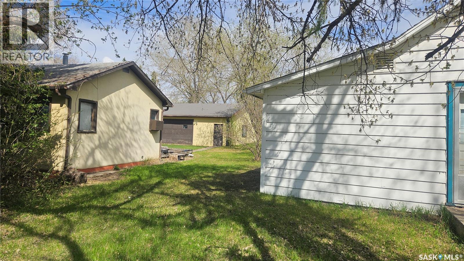 612-614 3rd Avenue Property Photo 23