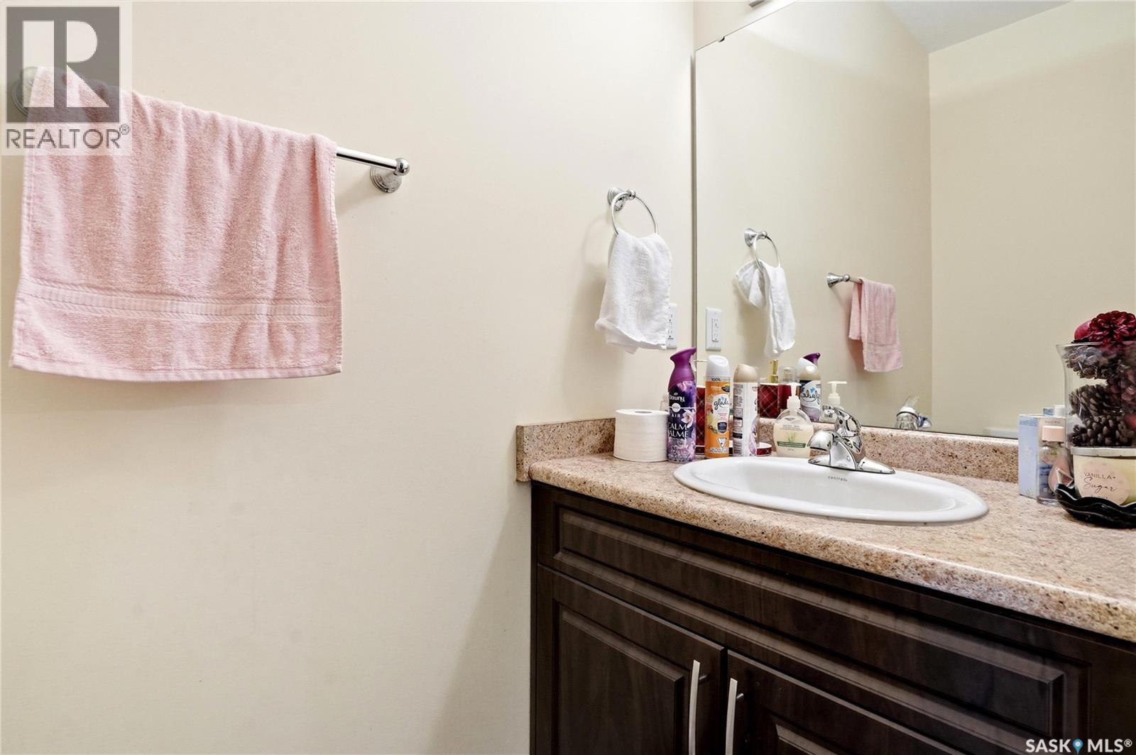 4 3960 7th Avenue E Property Photo 25