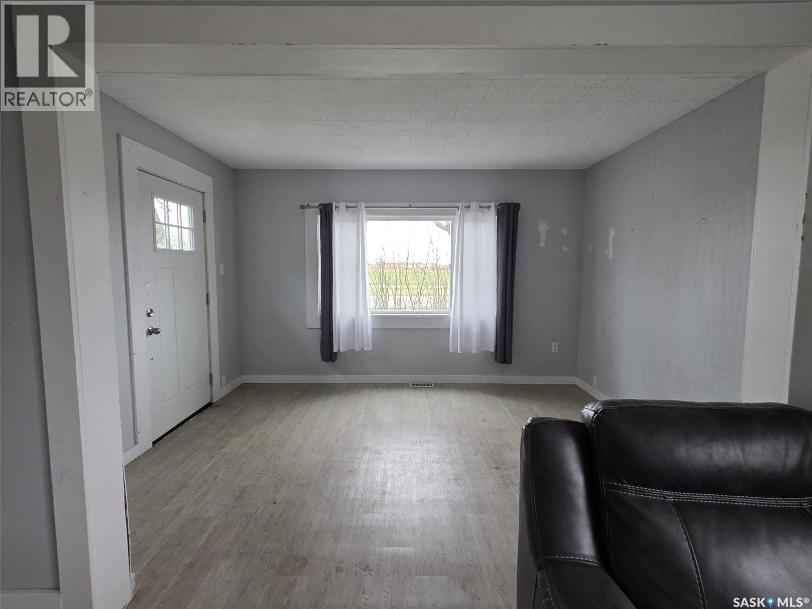 700 Railway Avenue Property Photo 13