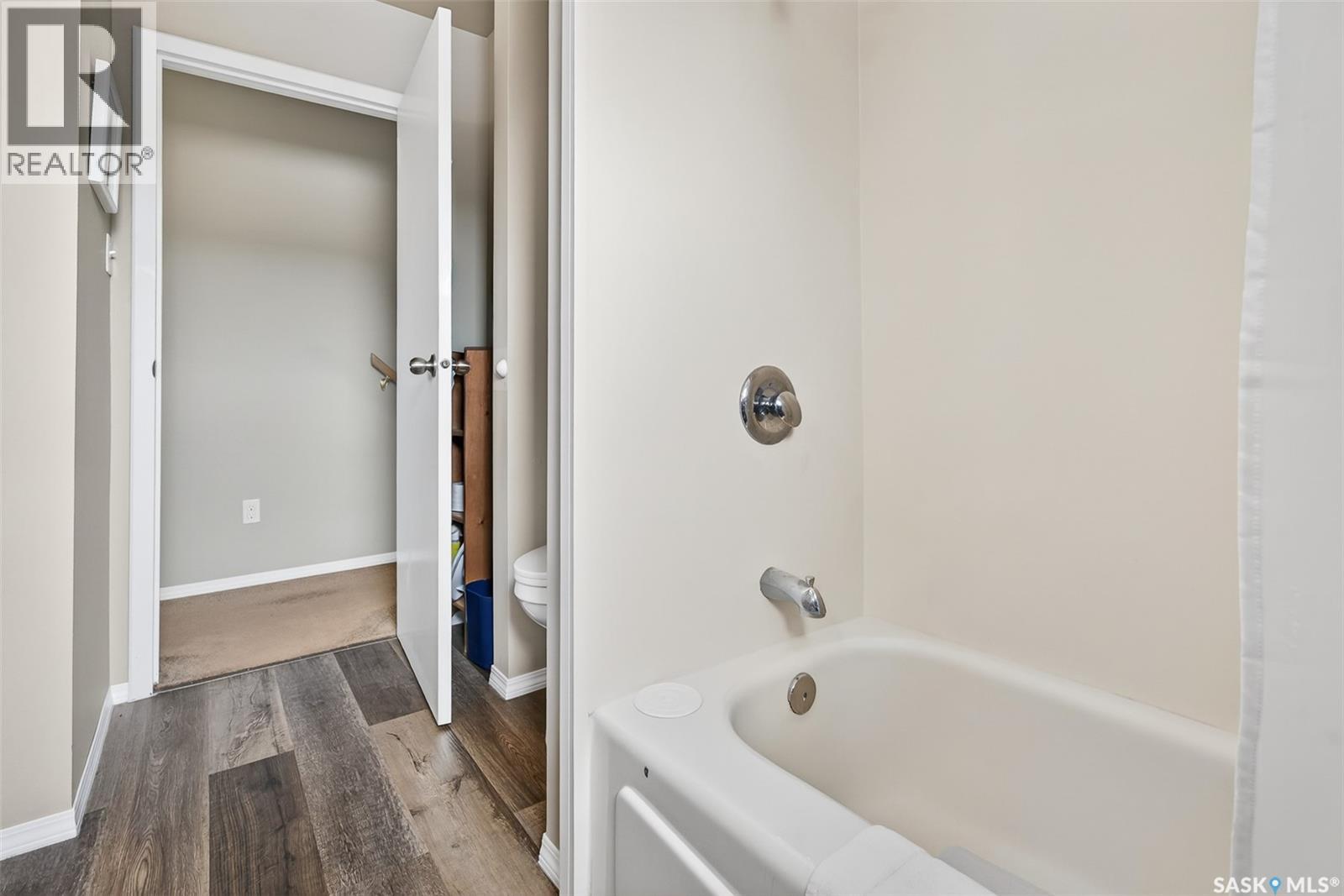 1381 Prince Crescent Property Photo 27