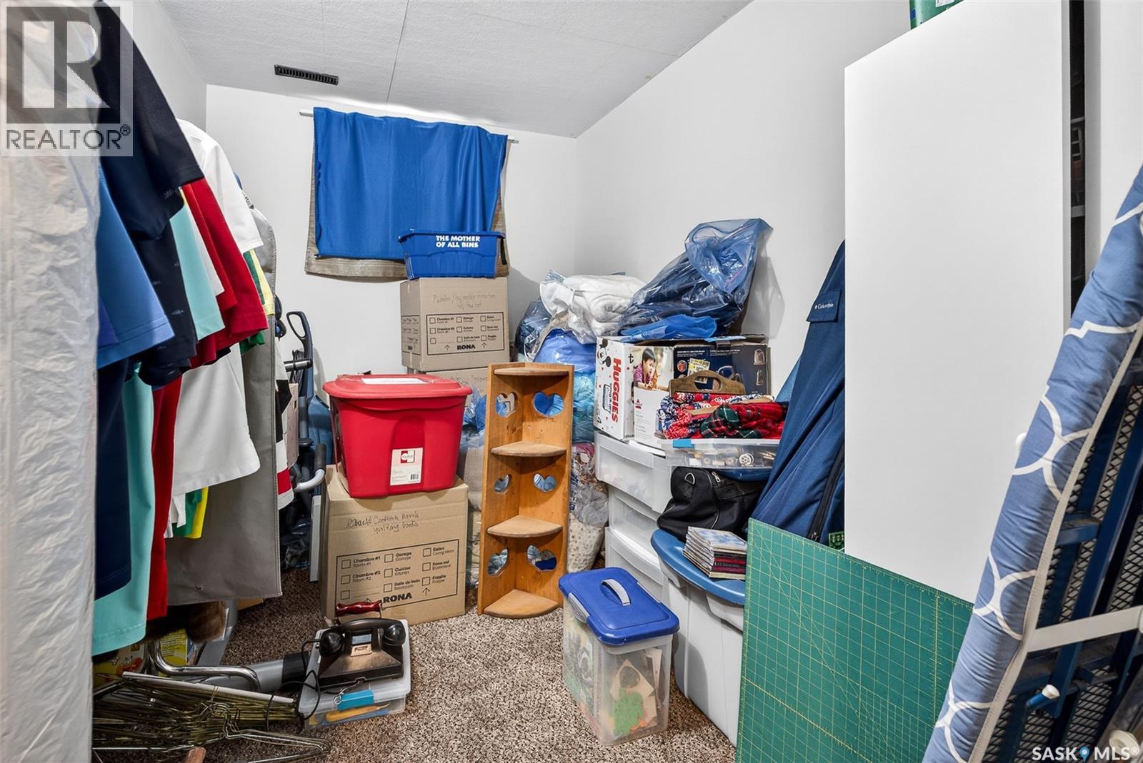 1381 Prince Crescent Property Photo 46