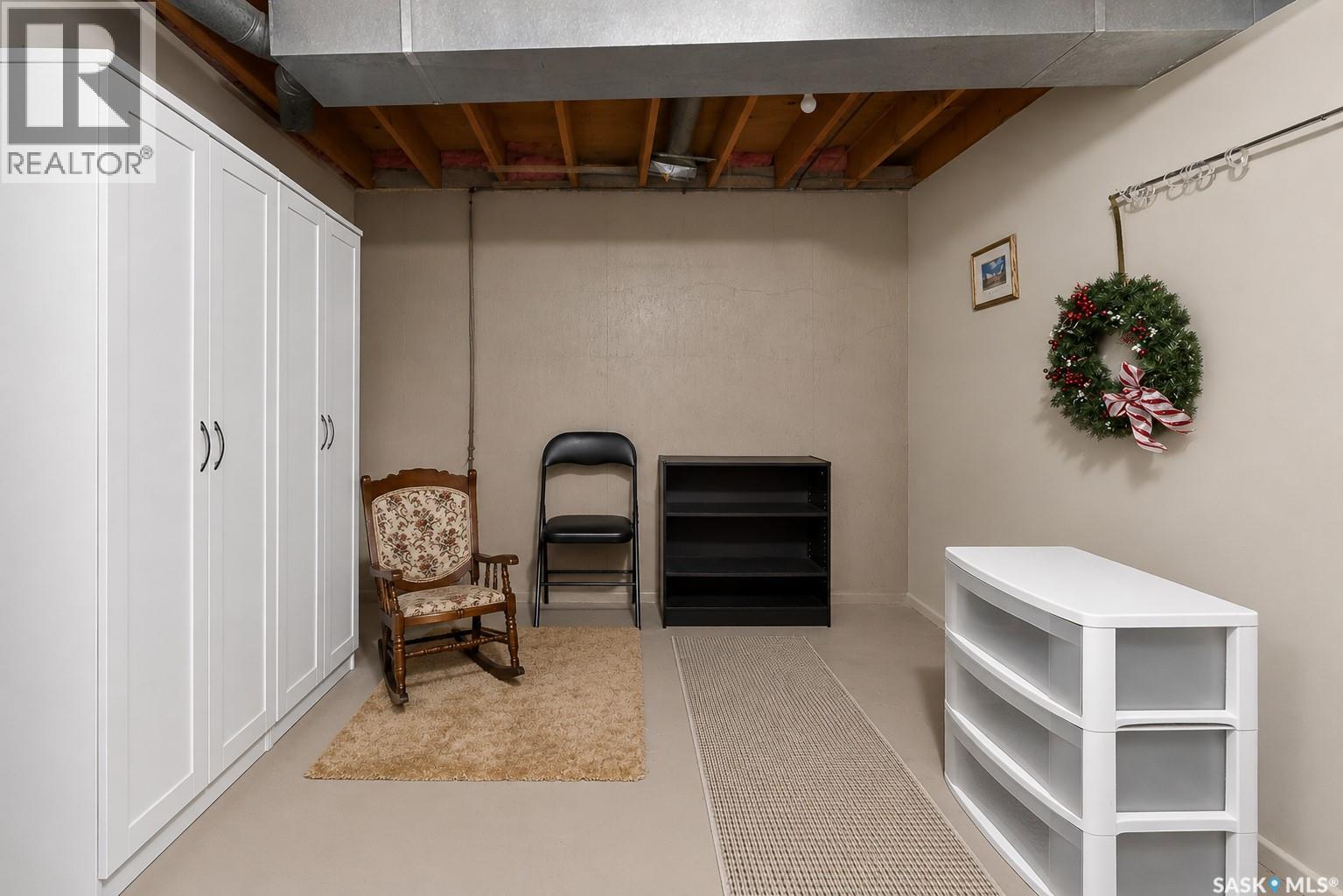 1381 Prince Crescent Property Photo 49