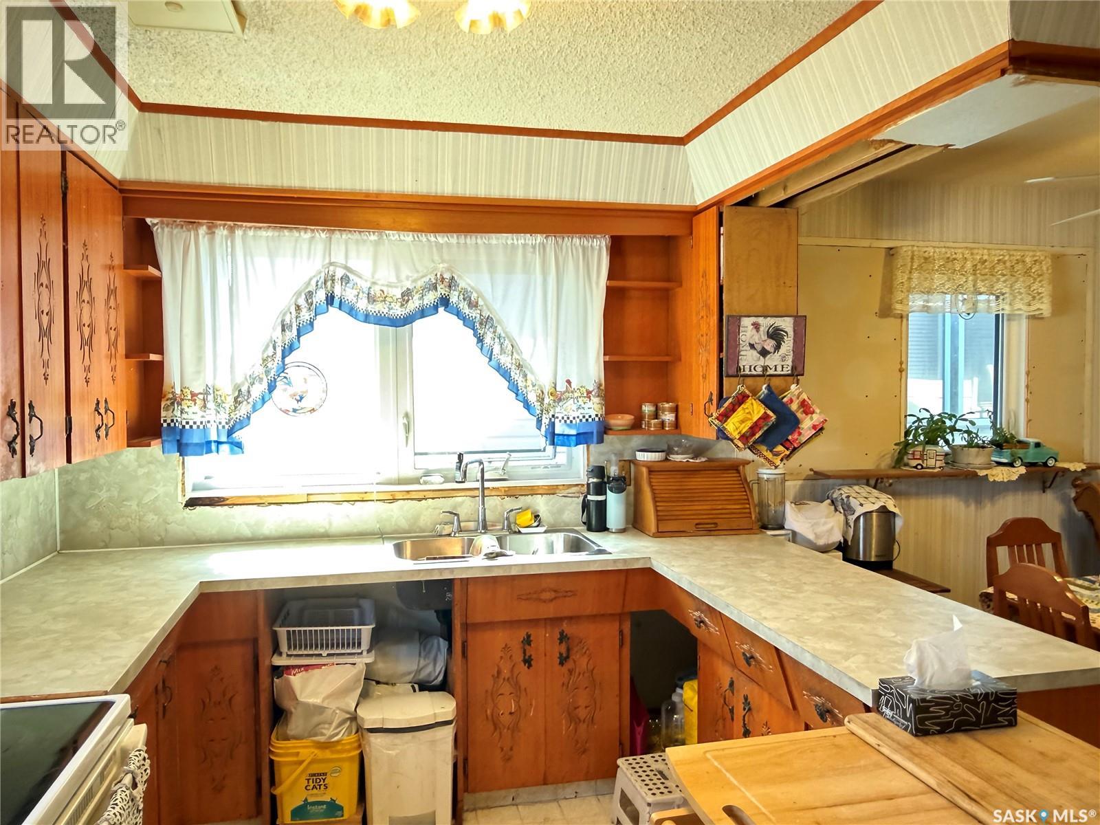 205 Pipestone Avenue Property Photo 5