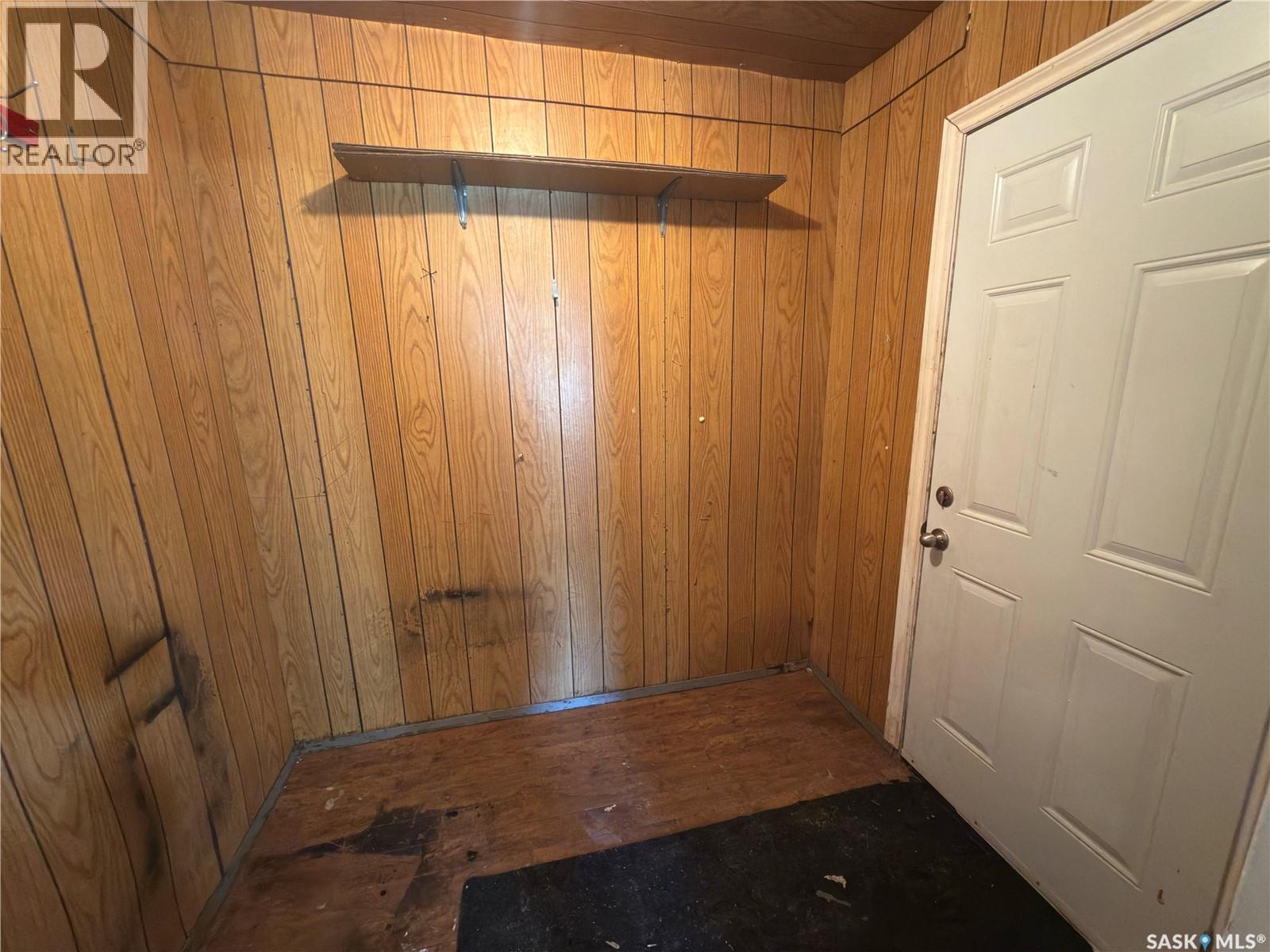 844 13th Street W Property Photo 16