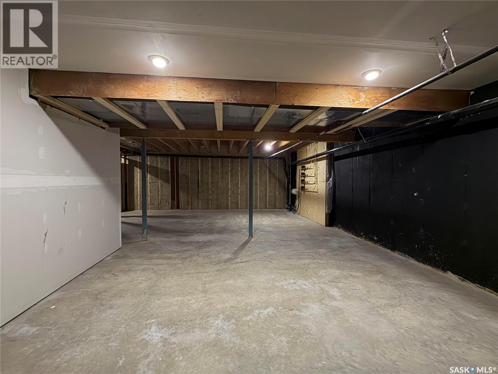 3 212 Central Street Property Photo 17