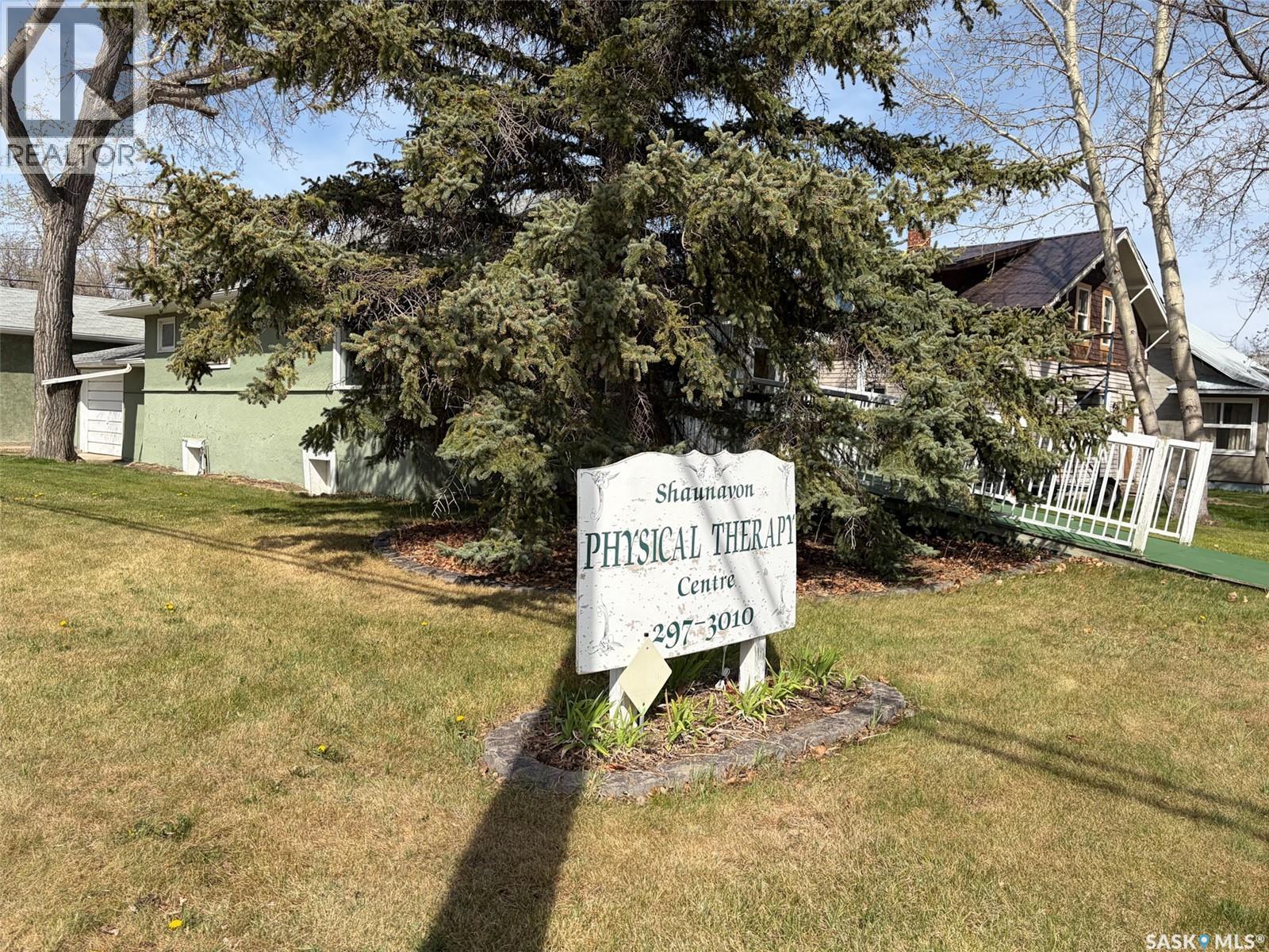 505 Centre Street Property Photo 2