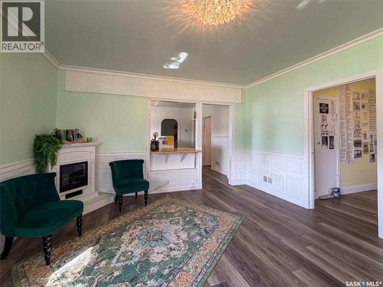505 Centre Street Property Photo 6