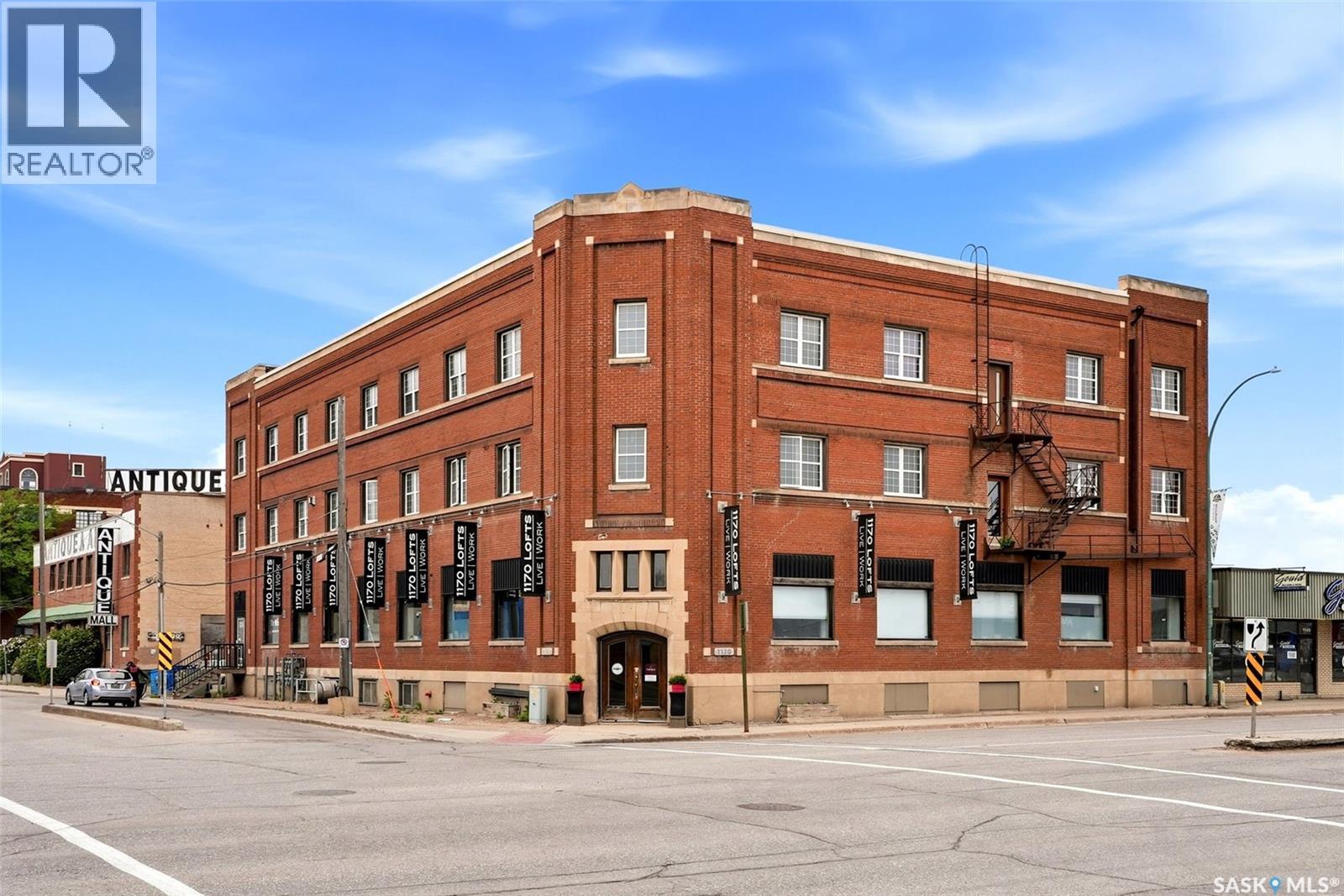 1170 Broad Street Property Photo 1