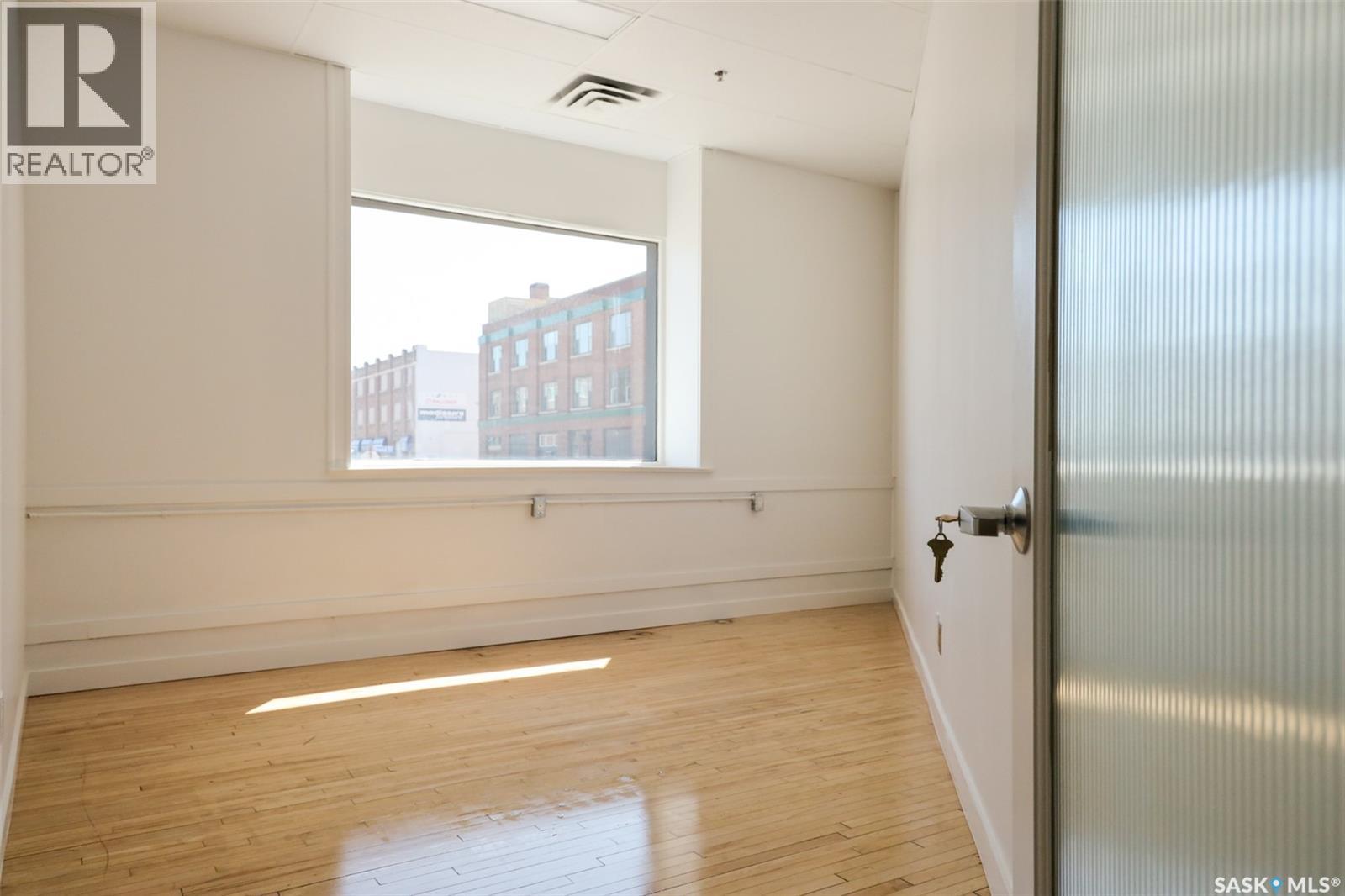 1170 Broad Street Property Photo 18
