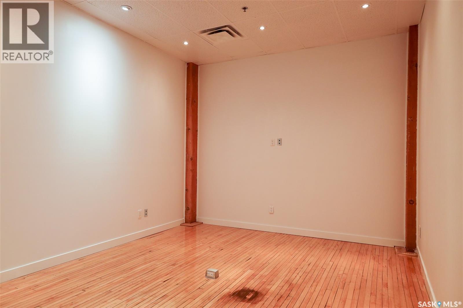 1170 Broad Street Property Photo 28