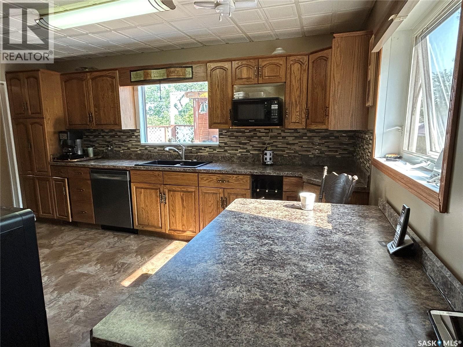 301 Tavistock Avenue Property Photo 4