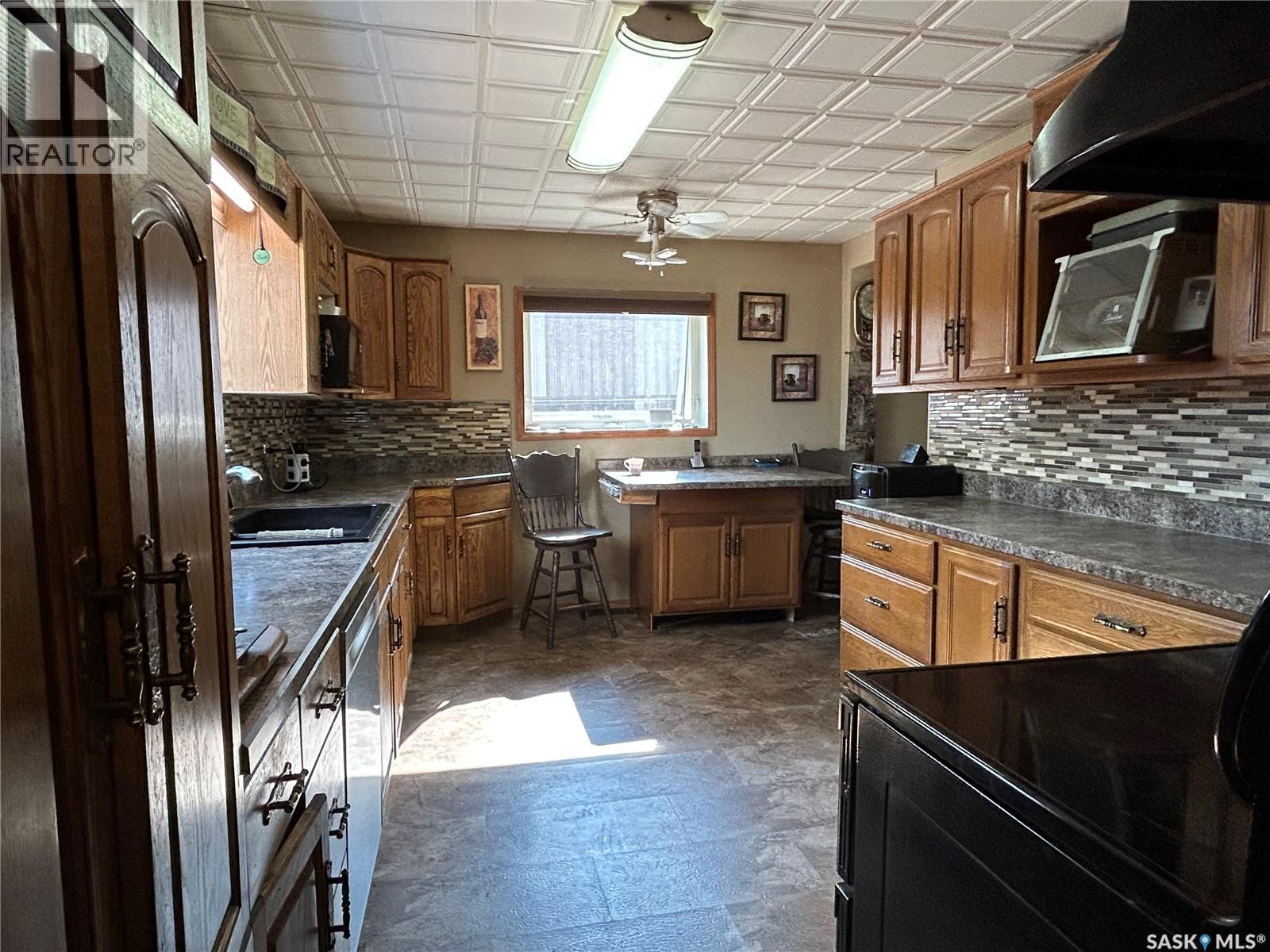 301 Tavistock Avenue Property Photo 6