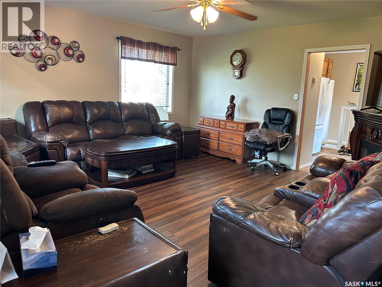 301 Tavistock Avenue Property Photo 8