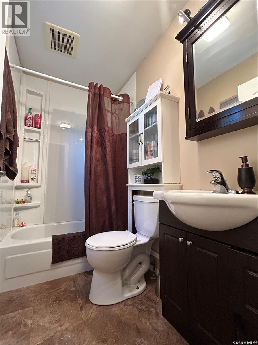 301 Tavistock Avenue Property Photo 13