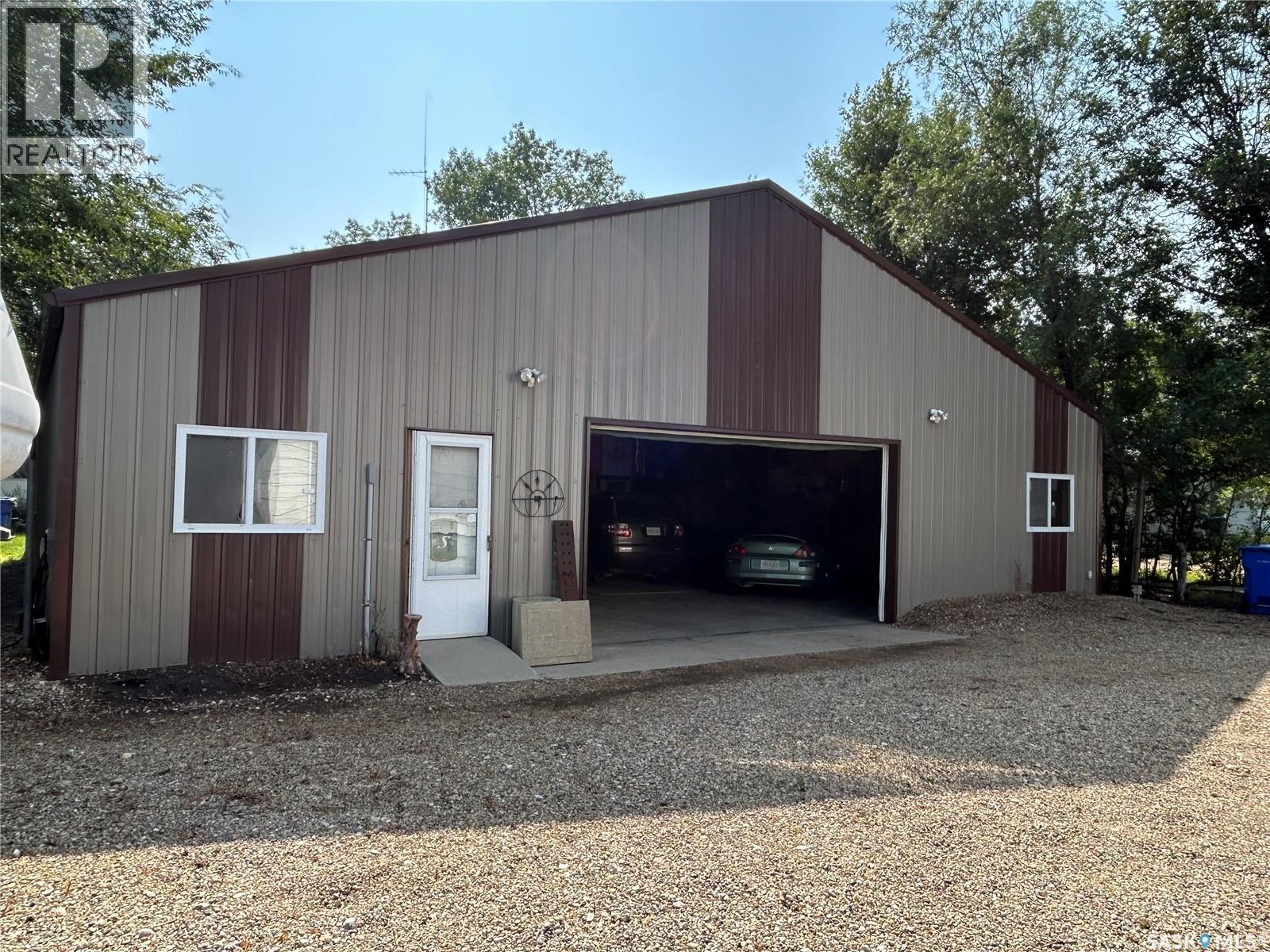 301 Tavistock Avenue Property Photo 41