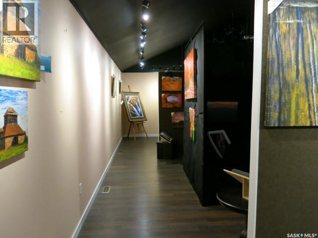 1 1st Avenue N Property Photo 13