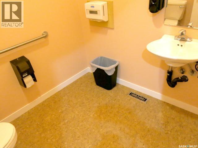 1 1st Avenue N Property Photo 16