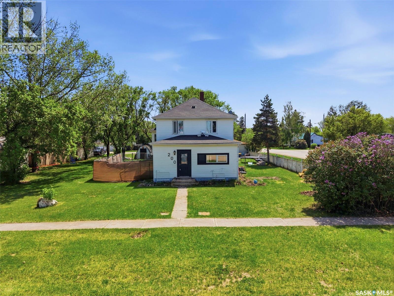 200 1st Street Property Photo 1