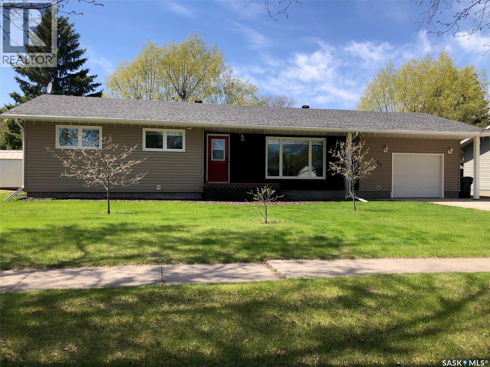 727 4th Street Property Photo 1