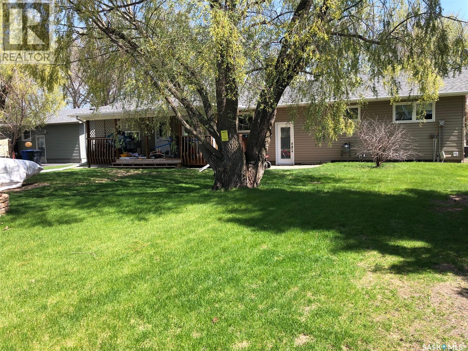 727 4th Street Property Photo 6