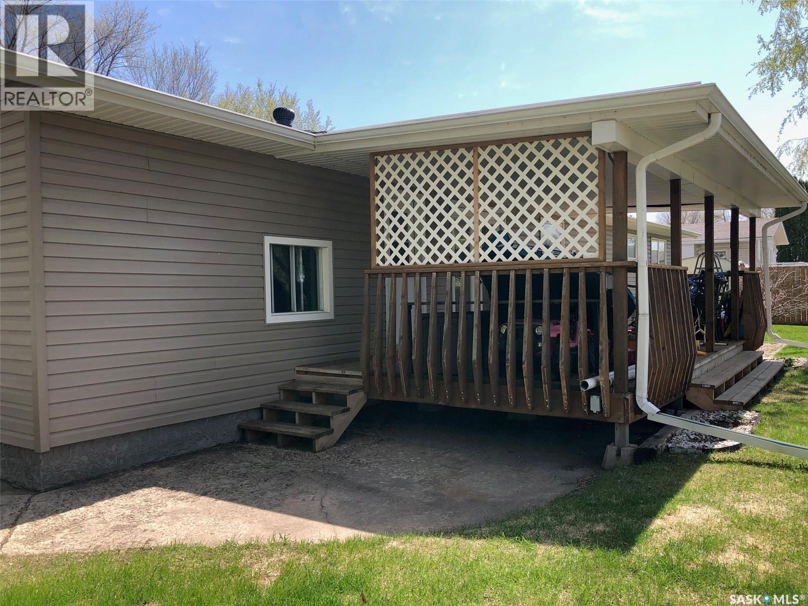 727 4th Street Property Photo 11