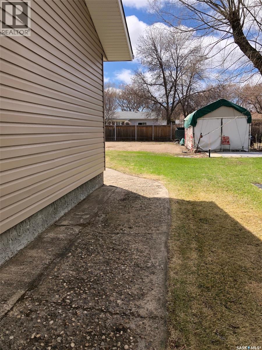 727 4th Street Property Photo 15