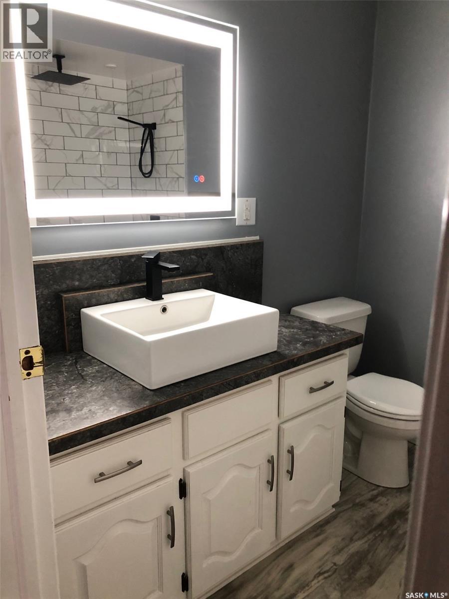 727 4th Street Property Photo 28