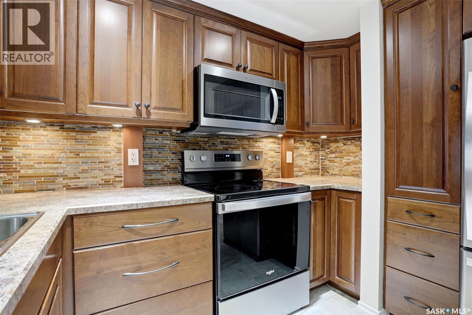 2231 Mcintyre Street Property Photo 12