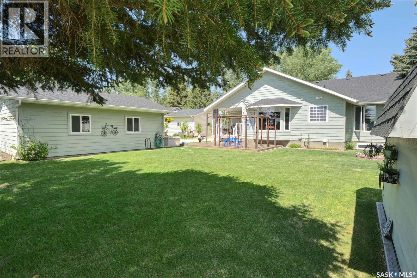 105 Sargent Crescent Property Photo 37