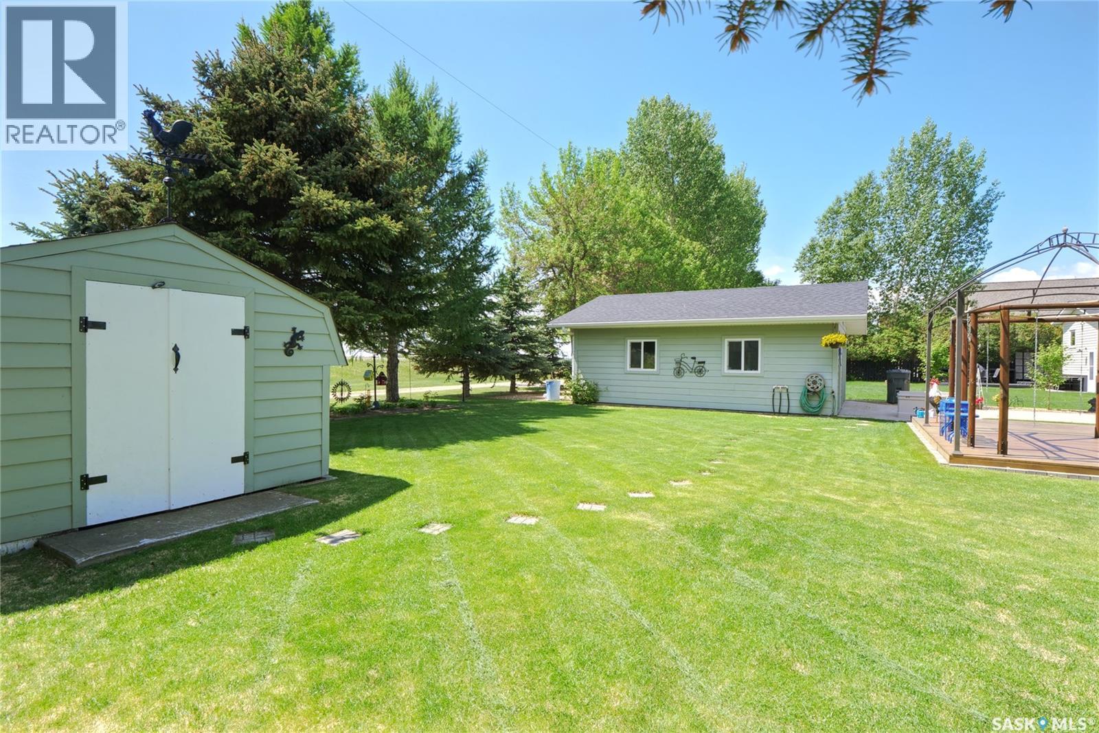 105 Sargent Crescent Property Photo 38
