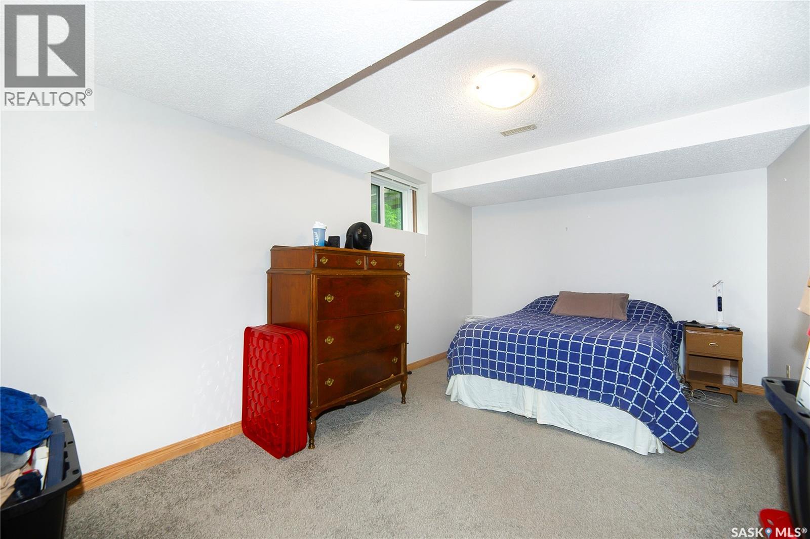 8 3415 Calder Crescent Property Photo 42