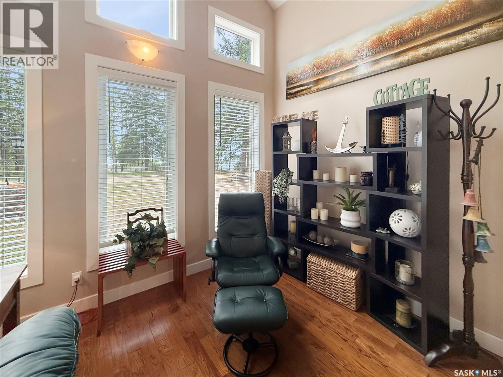 110 Lakeshore Drive Property Photo 11