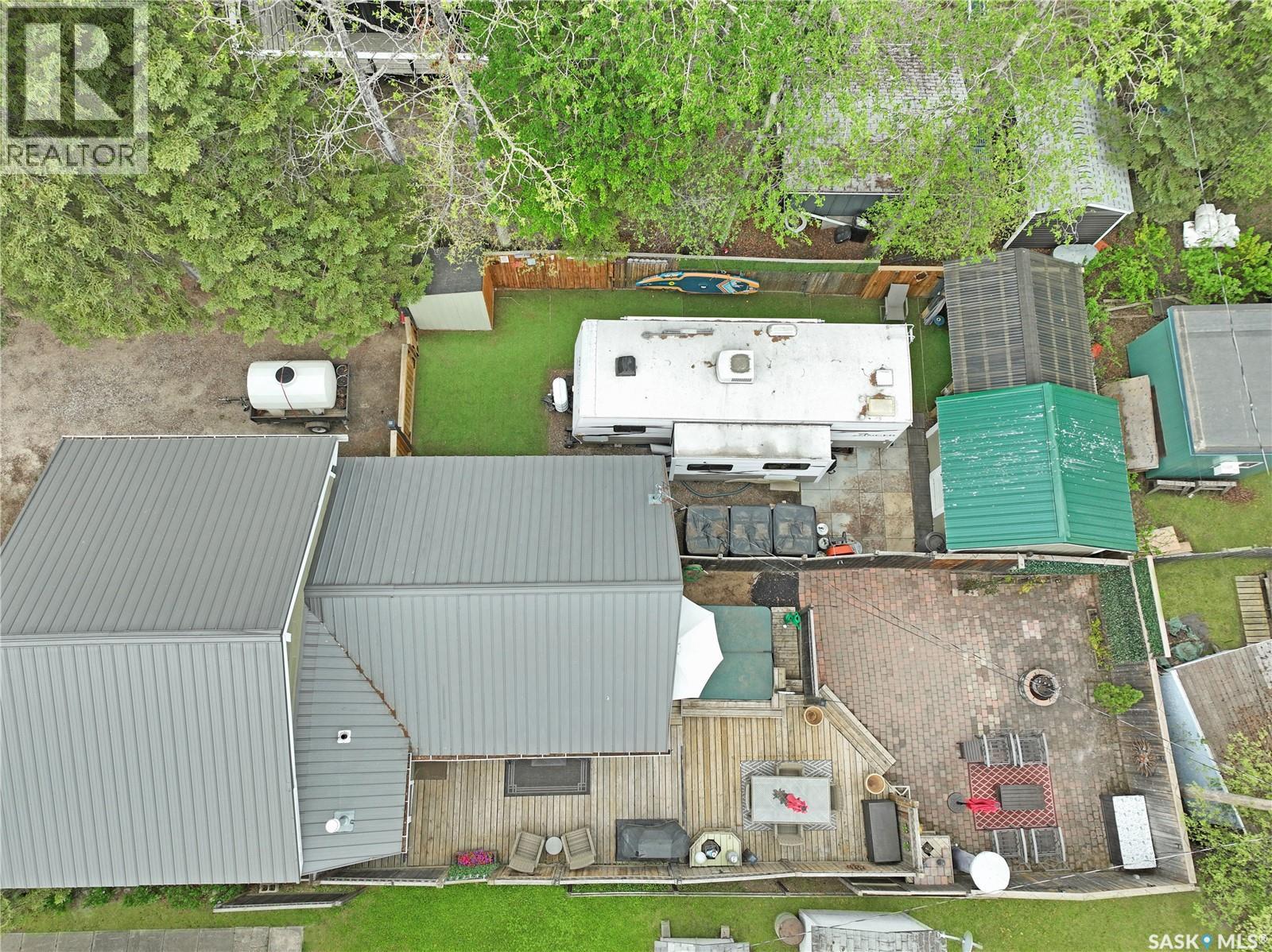 110 Lakeshore Drive Property Photo 45