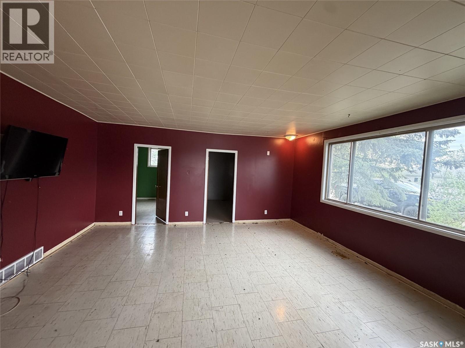 501 Churchill Street Property Photo 5