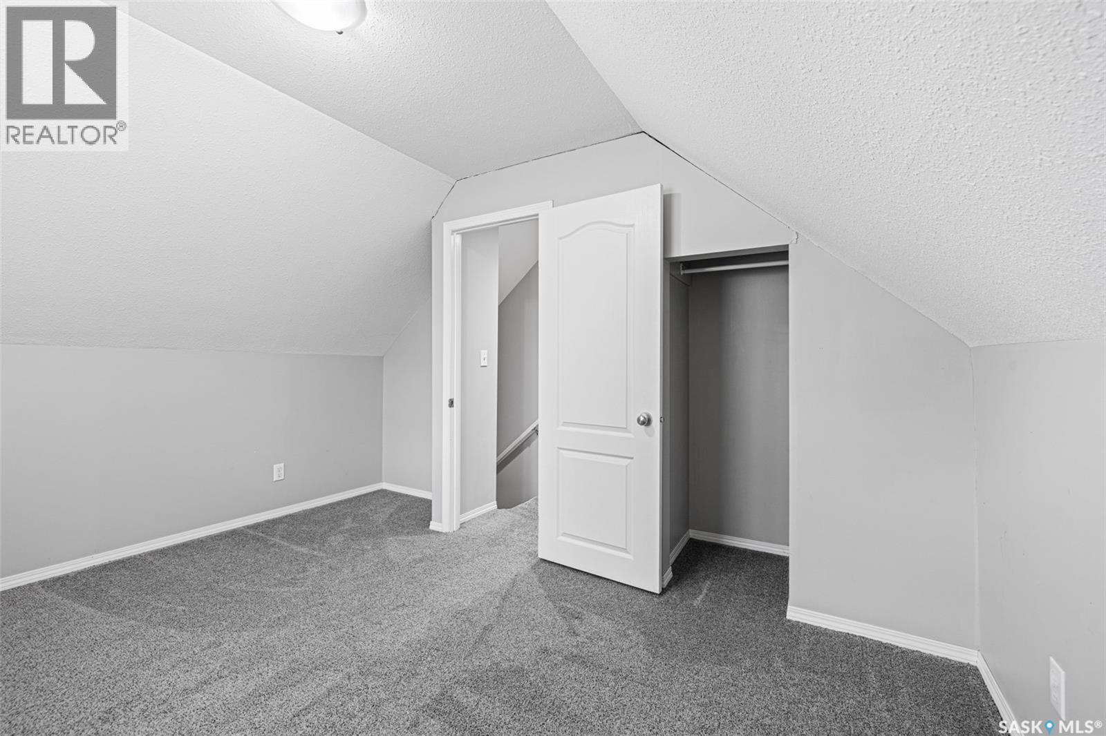 33 Merritt Crescent Property Photo 14