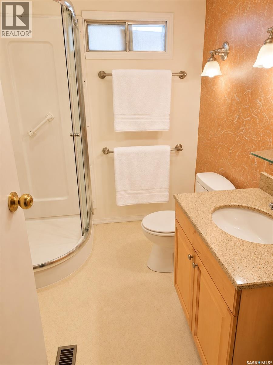 267 Lakeshore Drive Property Photo 17