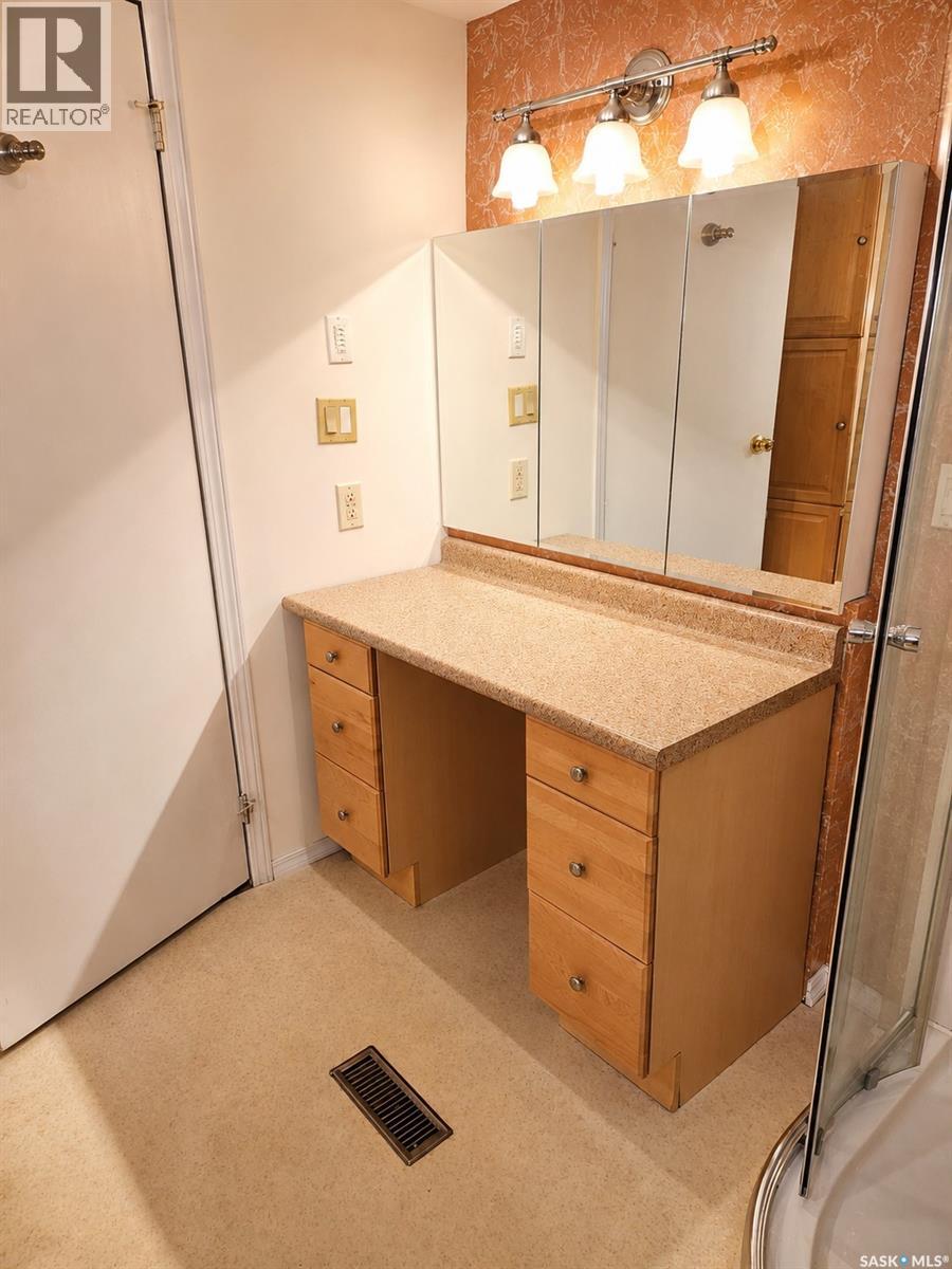 267 Lakeshore Drive Property Photo 19