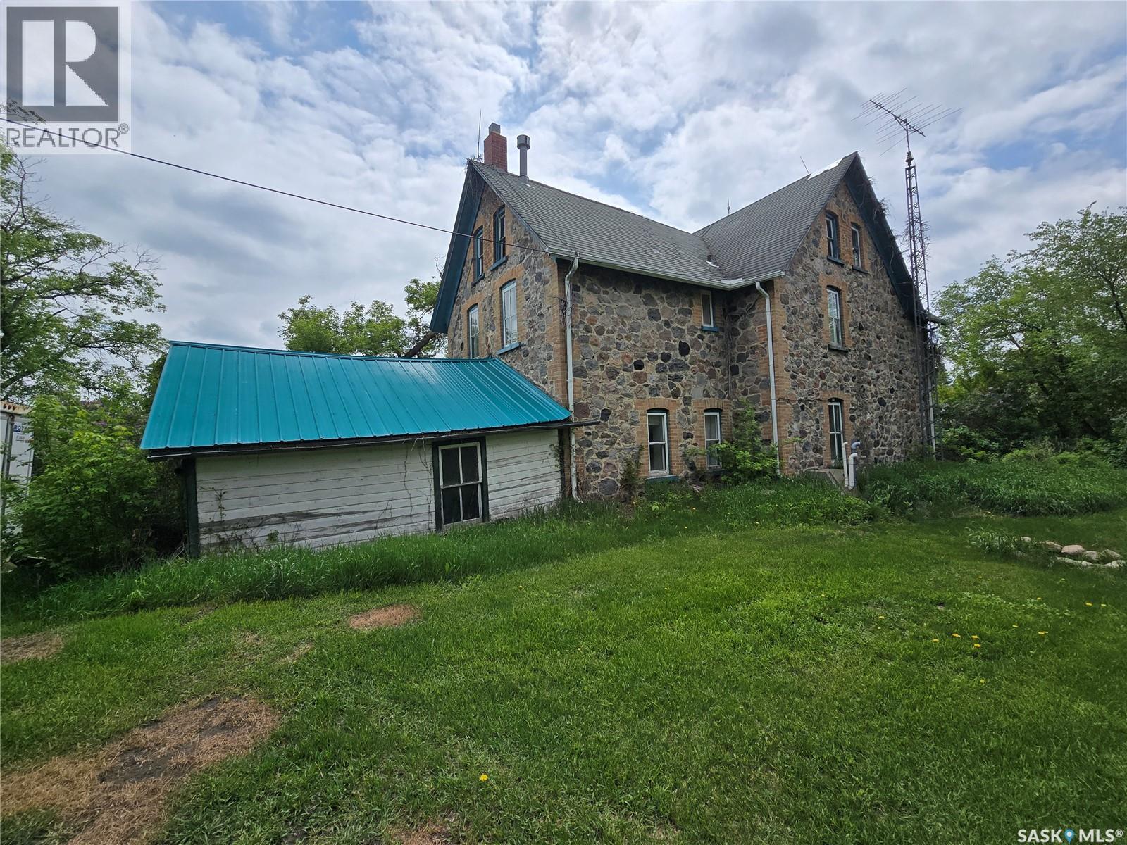 934 Main Street Property Photo 2